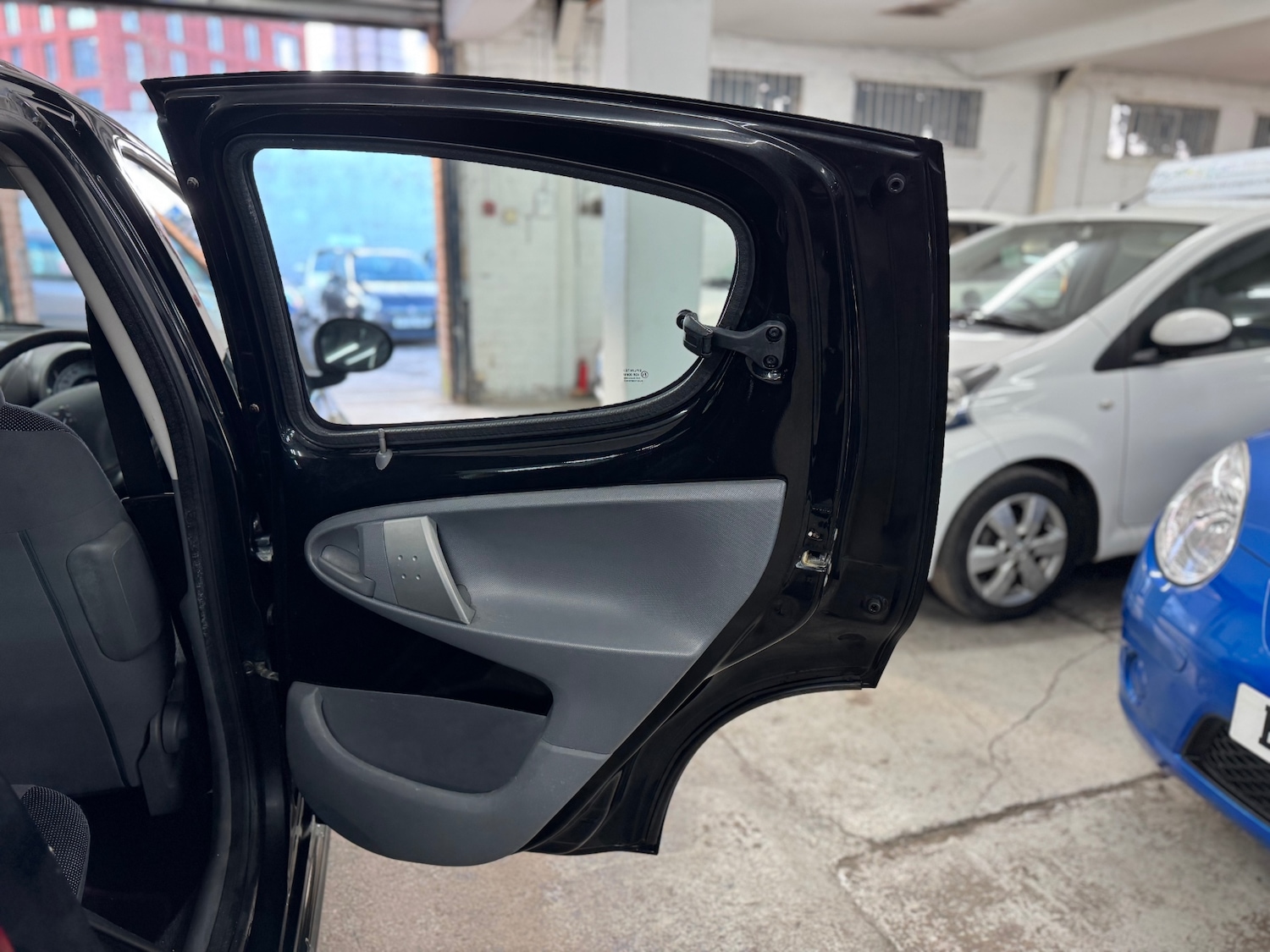 Used Peugeot 107 2008 for sale - 77323866: Photo 15