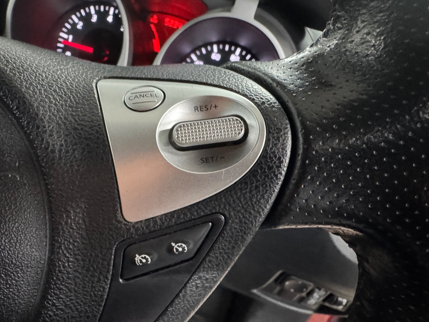 Used Nissan Juke 2012 for sale - 77063239: Photo 17