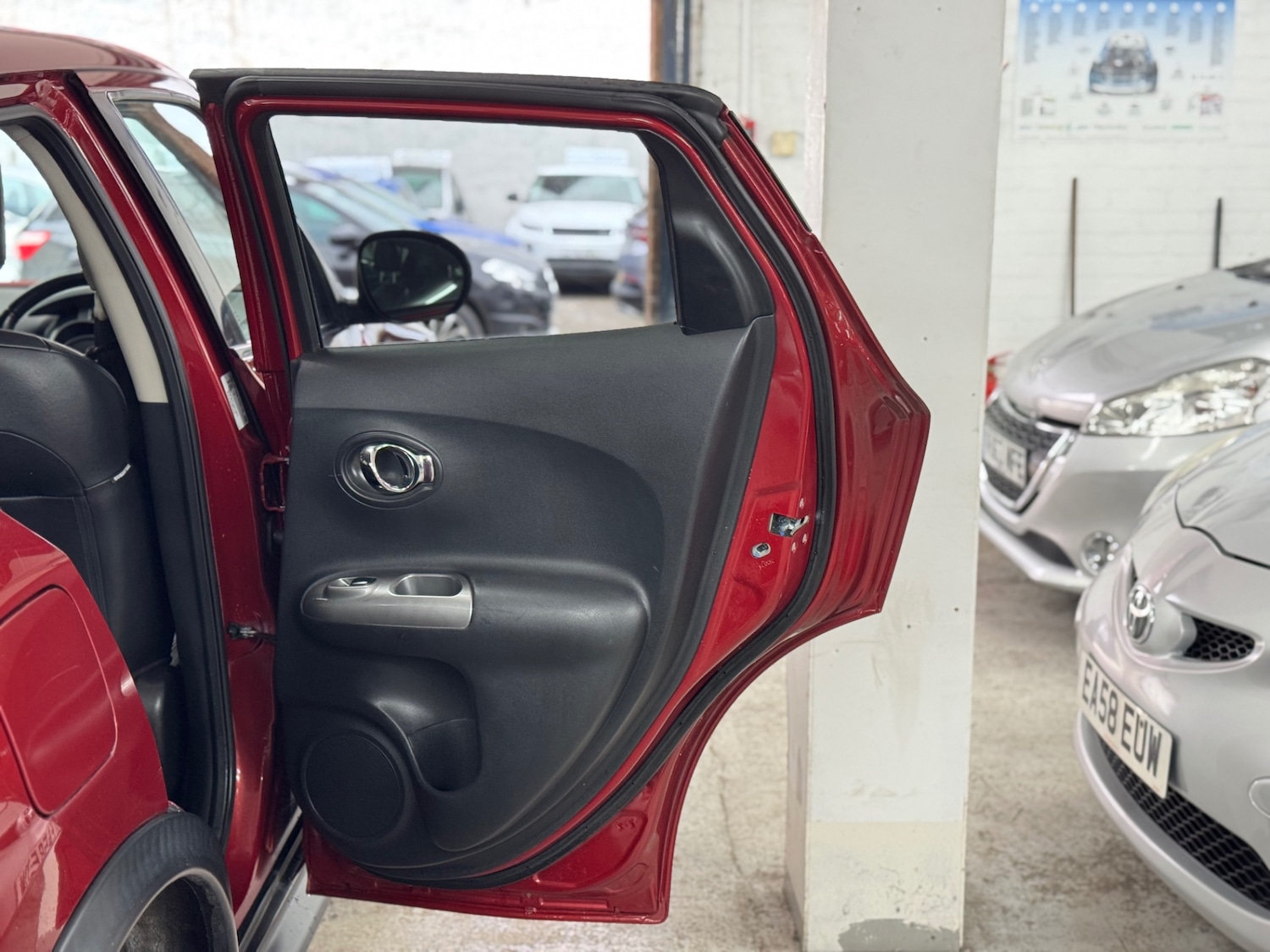 Used Nissan Juke 2012 for sale - 77063239: Photo 25