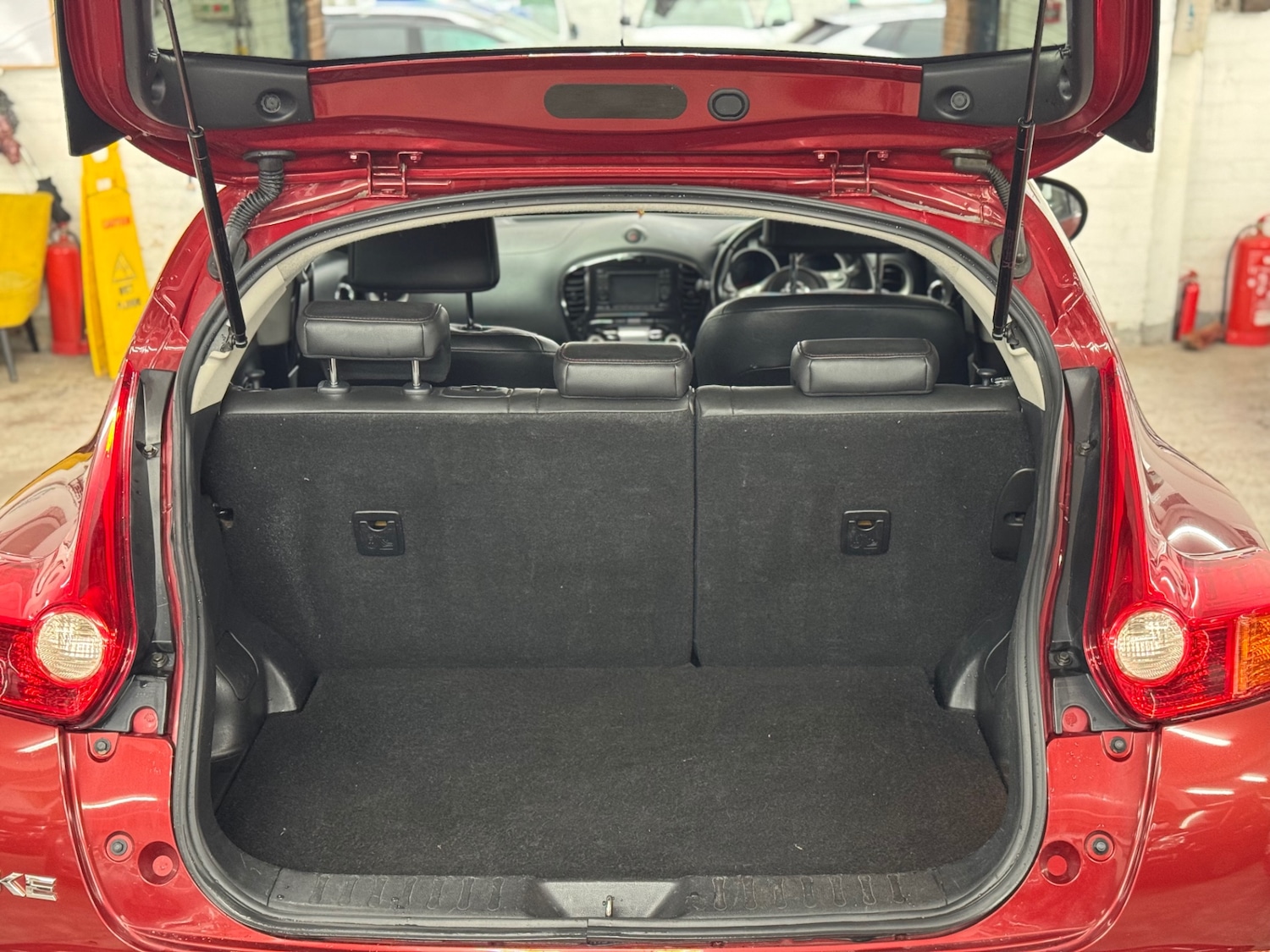 Used Nissan Juke 2012 for sale - 77063239: Photo 28