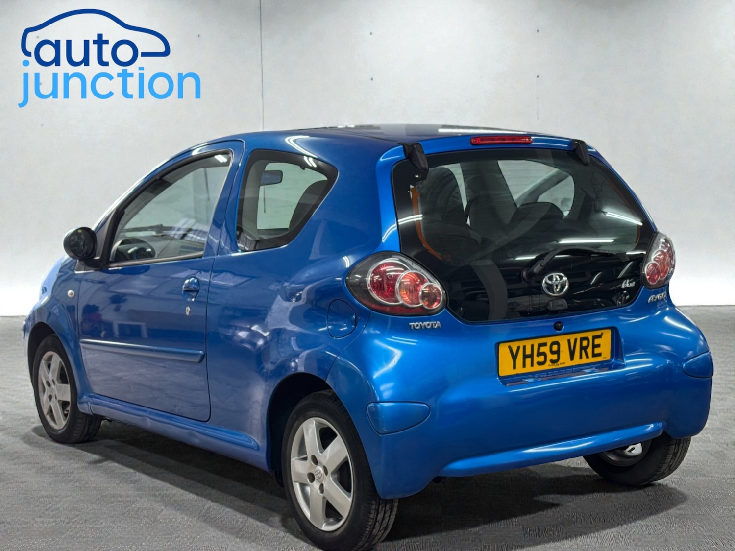 Used Toyota AYGO 2009 for sale - 77323873: Photo 5