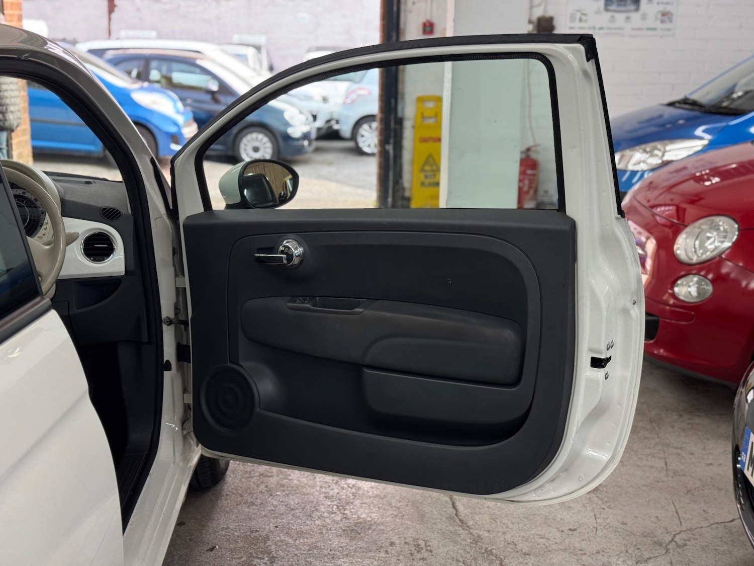 Used Fiat 500 2013 for sale - 76237494: Photo 9