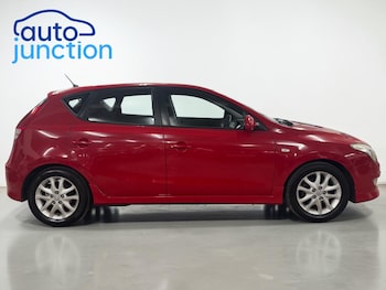 Used Hyundai i30 2010 for sale - 79067934: Photo