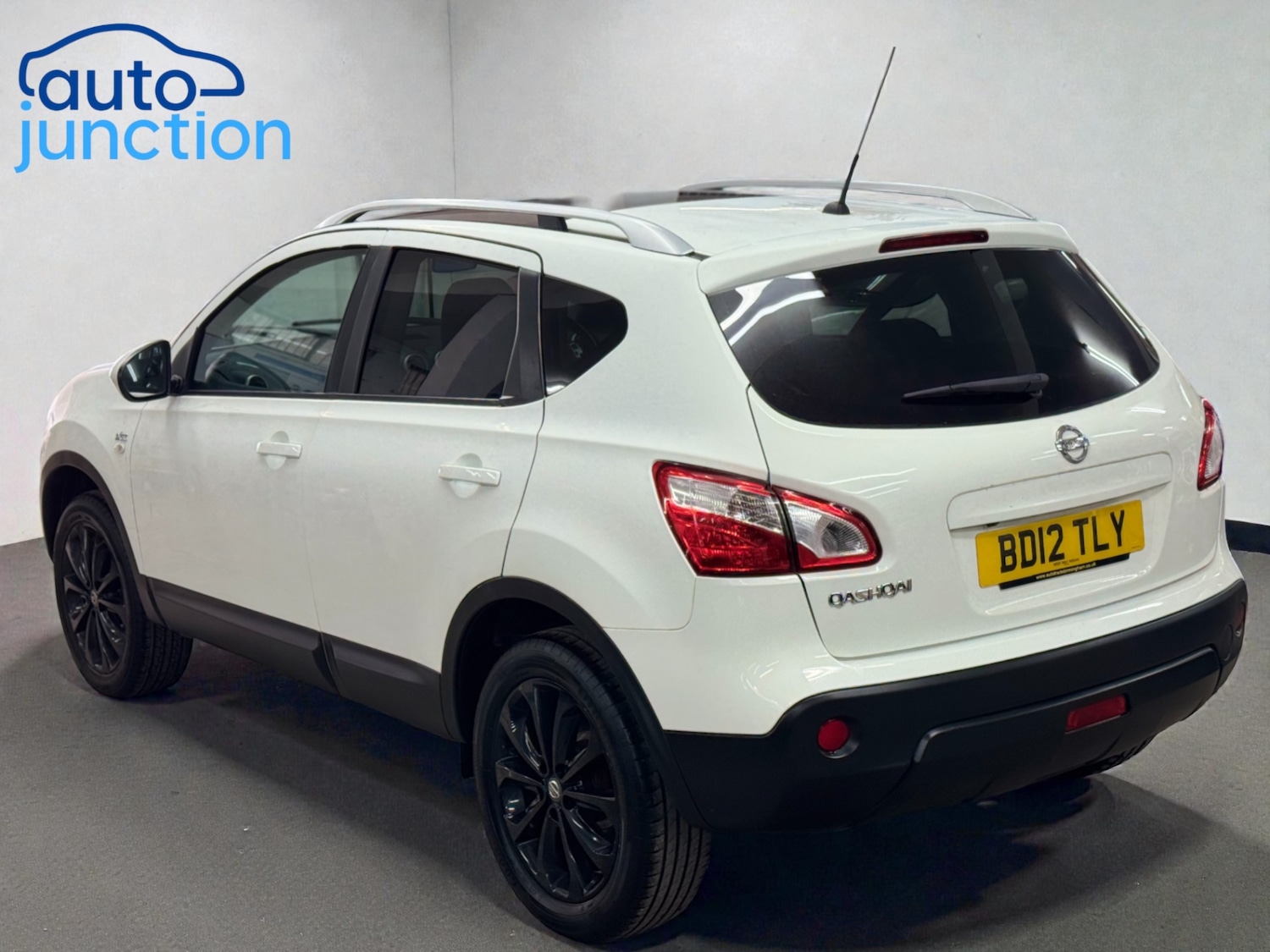 Used Nissan Qashqai 2012 for sale - 77742575: Photo 5