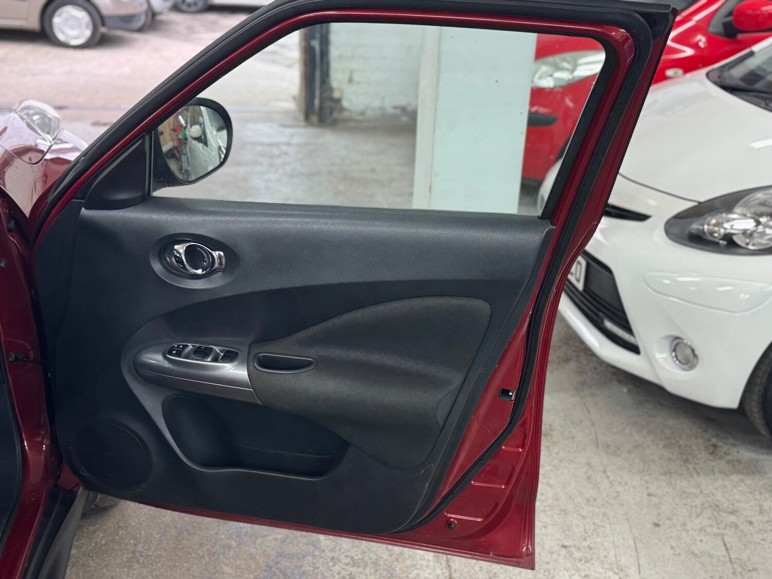 Used Nissan Juke 2010 for sale - 77447649: Photo 15