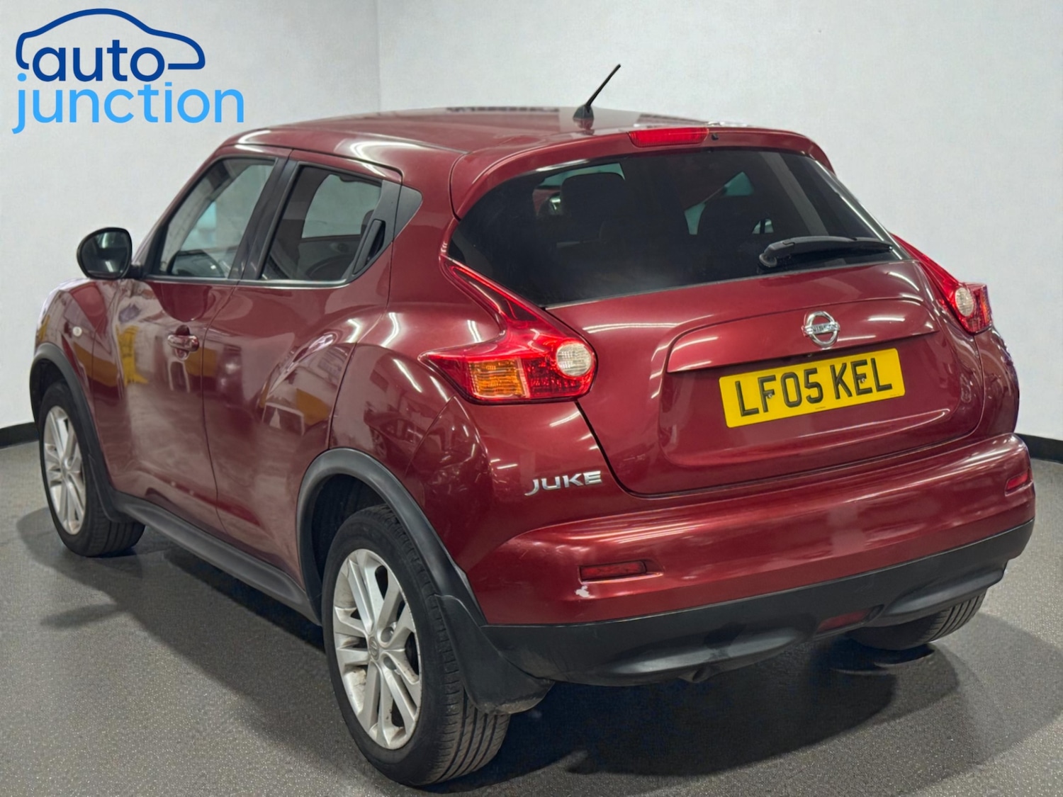 Used Nissan Juke 2010 for sale - 77447649: Photo 5