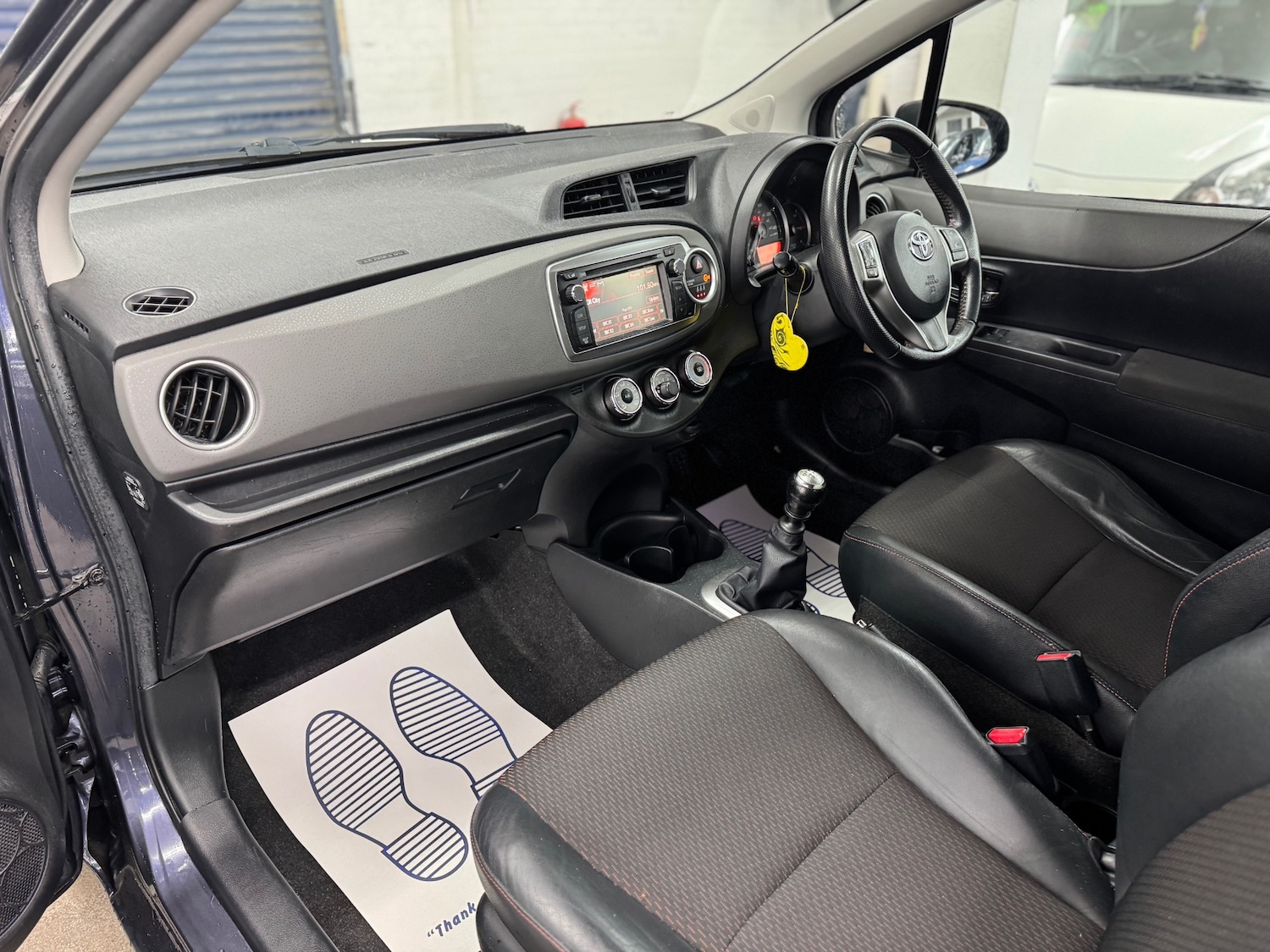 Used Toyota Yaris 2012 for sale - 77367778: Photo 14