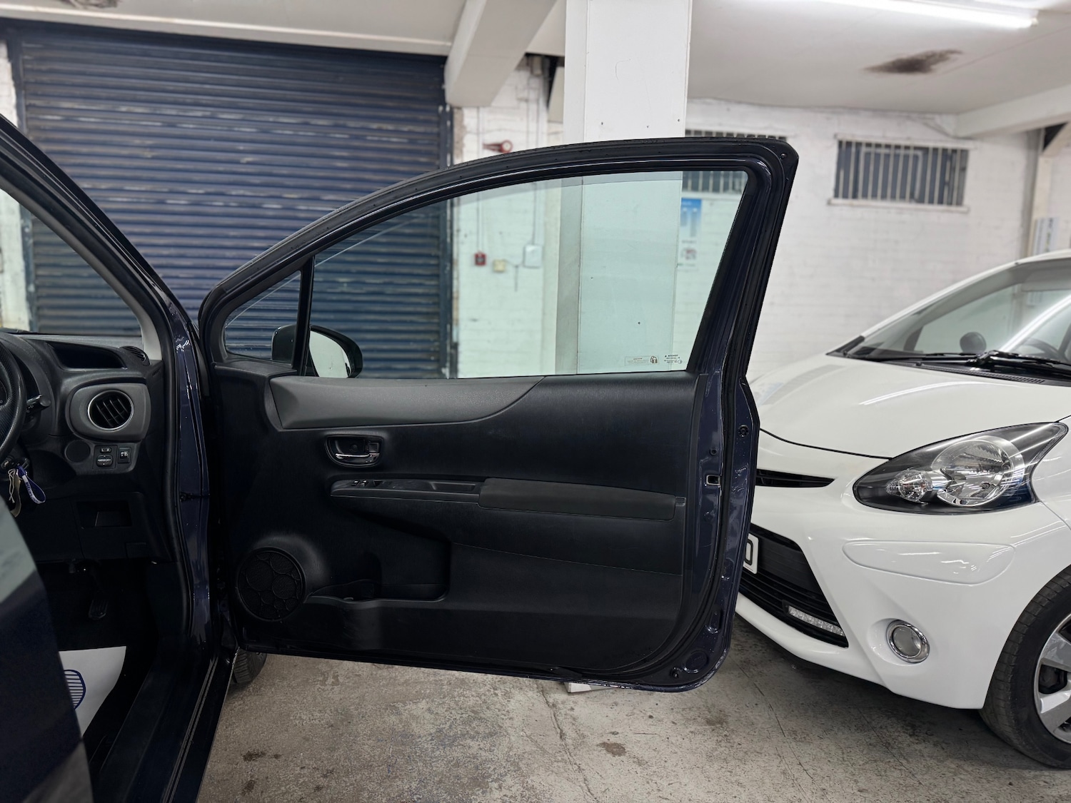Used Toyota Yaris 2012 for sale - 77367778: Photo 18