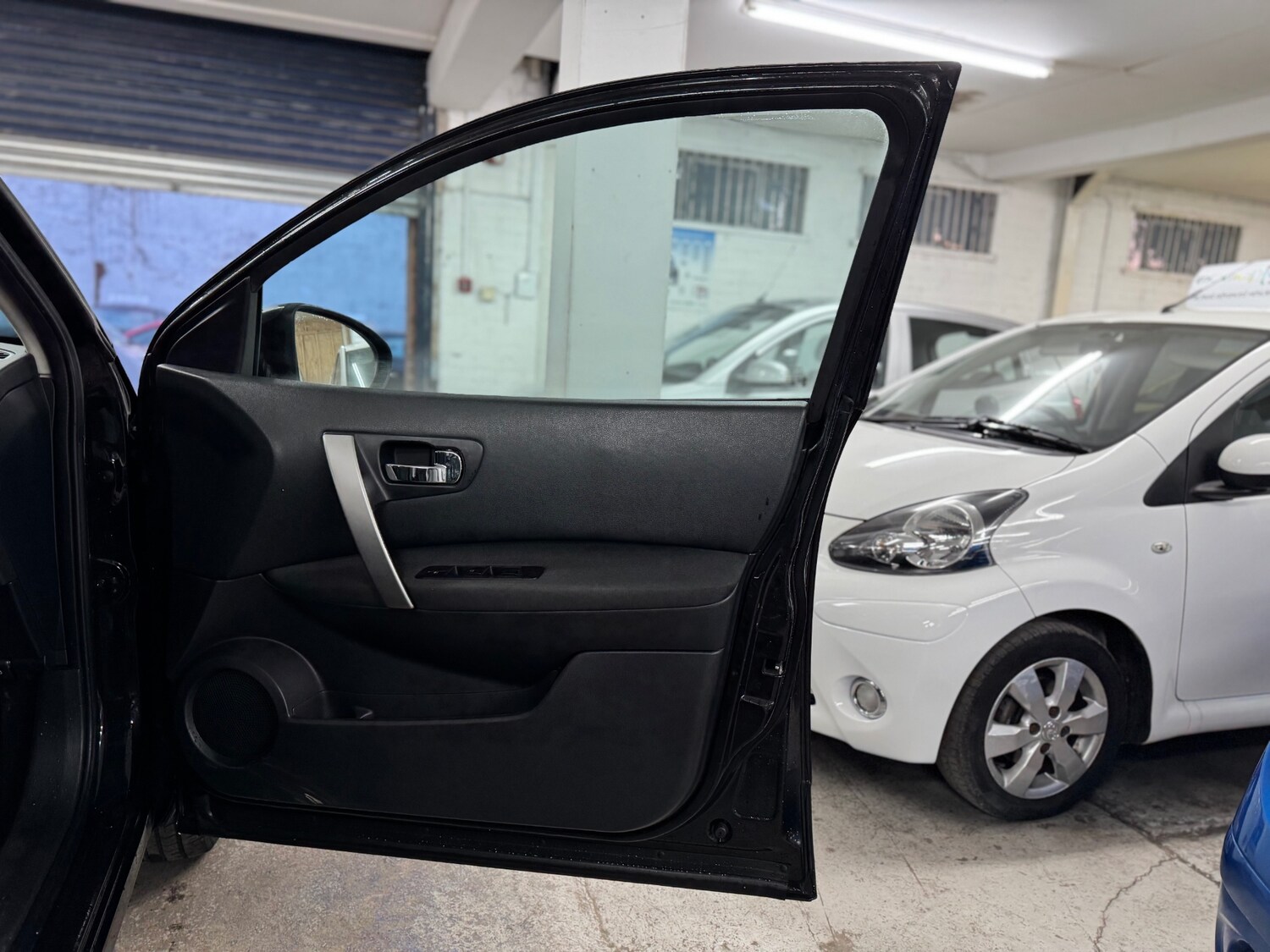 Used Nissan Qashqai 2011 for sale - 77742618: Photo 20