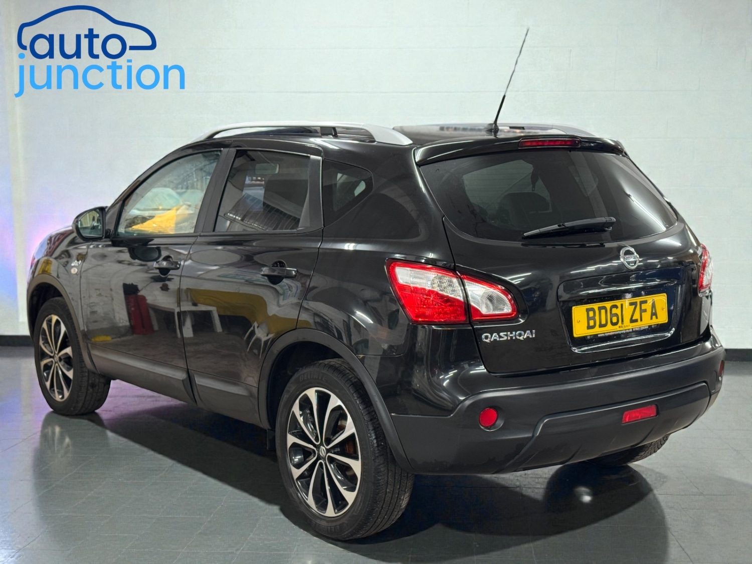 Used Nissan Qashqai 2011 for sale - 77742618: Photo 4