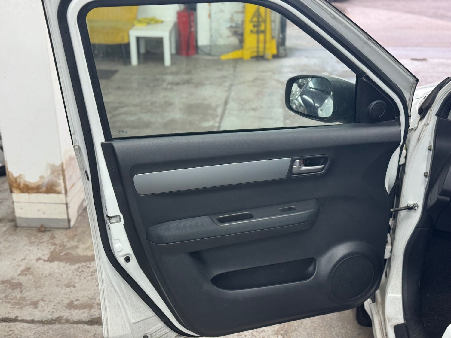 Used Suzuki Swift 2006 for sale - 77461263: Photo 15