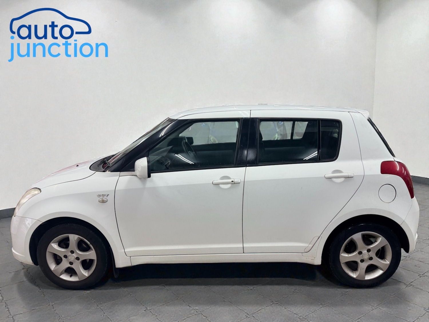 Used Suzuki Swift 2006 for sale - 77461263: Photo 4