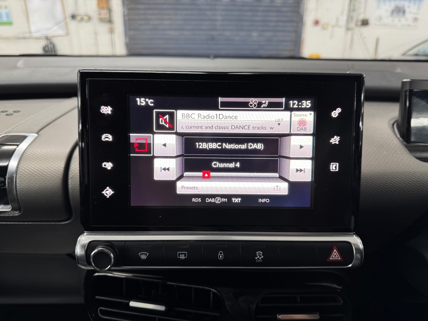 Used Citroen C4 Cactus 2016 for sale - 76982587: Photo 12