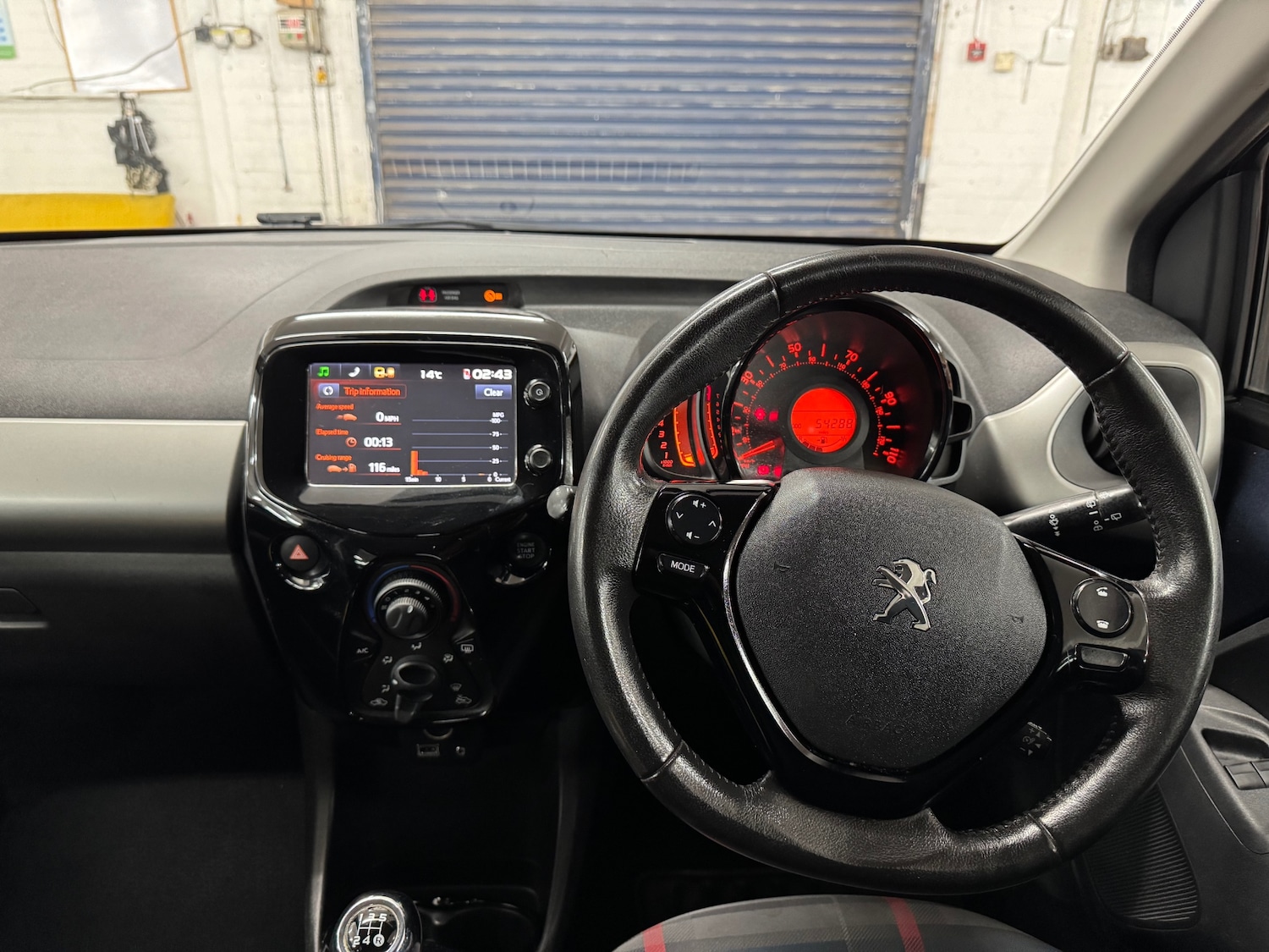 Used Peugeot 108 2016 for sale - 76097667: Photo 7
