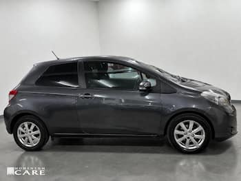 Used Toyota Yaris 2012 for sale - 79690487: Photo
