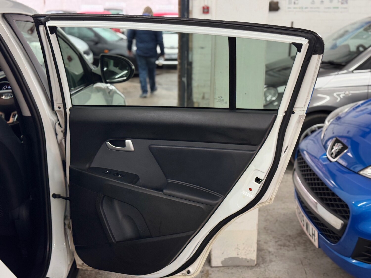 Used Kia Sportage 2014 for sale - 77687777: Photo 29