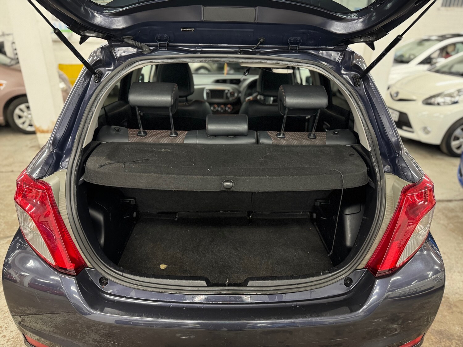 Used Toyota Yaris 2013 for sale - 77403841: Photo 14