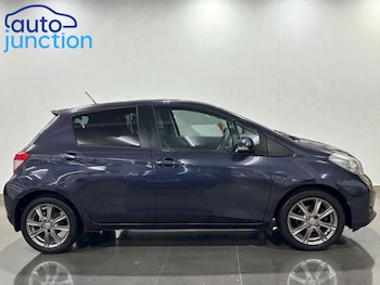 Used Toyota Yaris 2013 for sale - 77403841: Photo