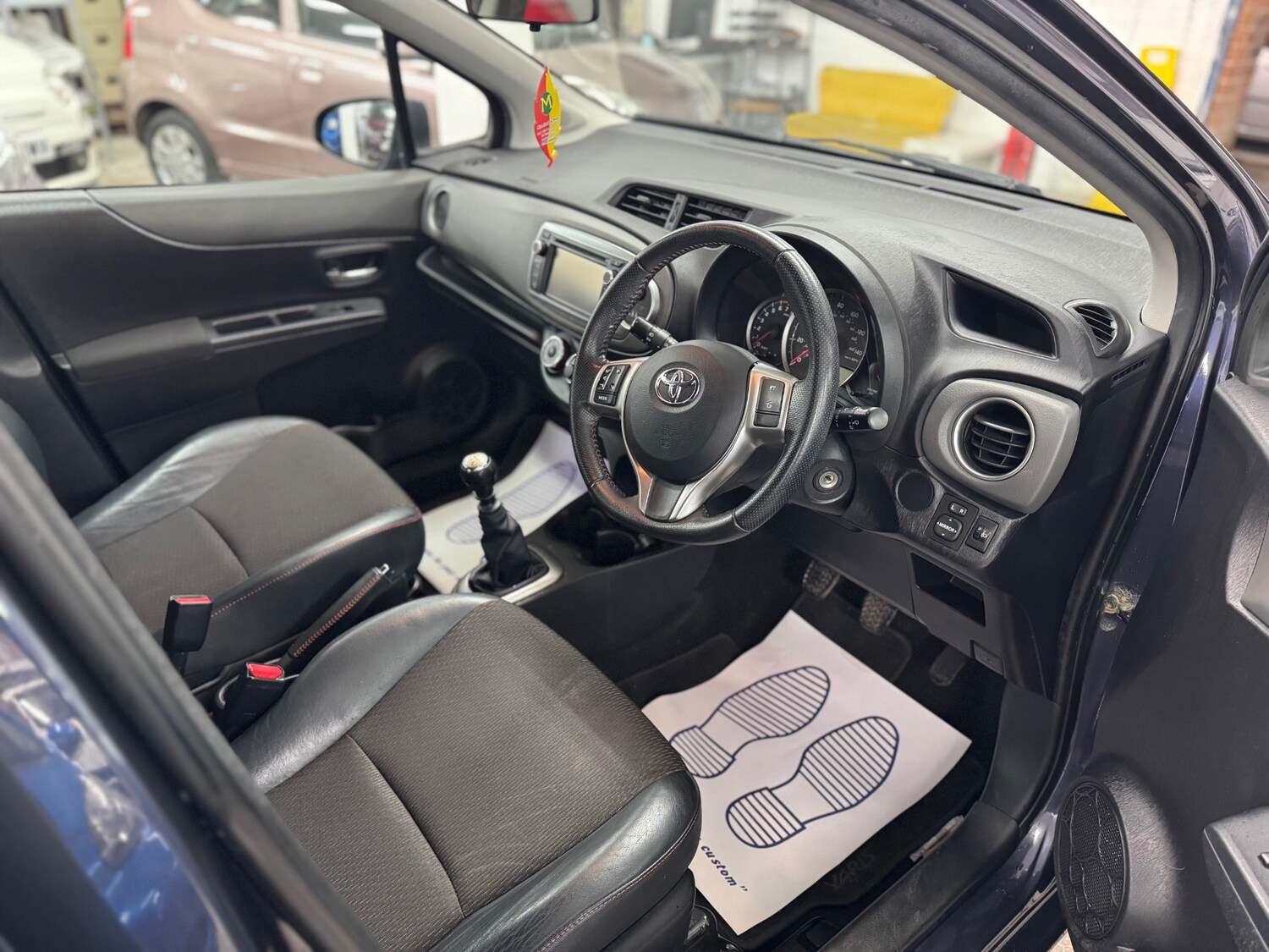 Used Toyota Yaris 2013 for sale - 77403841: Photo 7