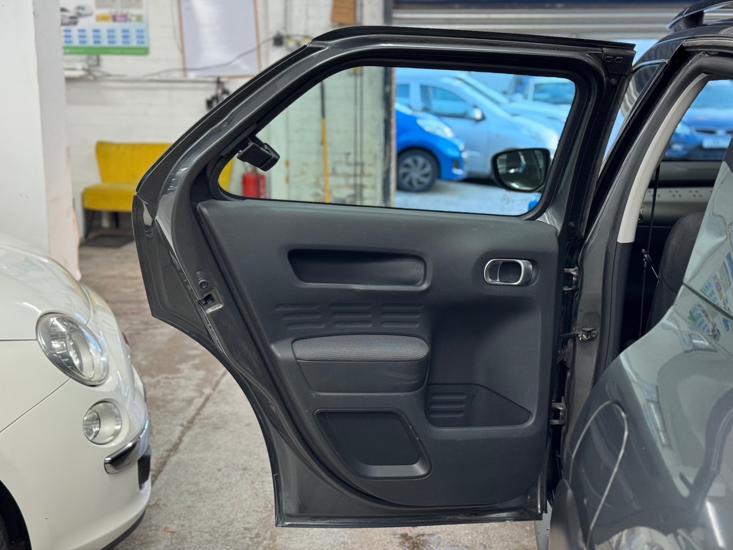 Used Citroen C4 Cactus 2015 for sale - 76187365: Photo 24