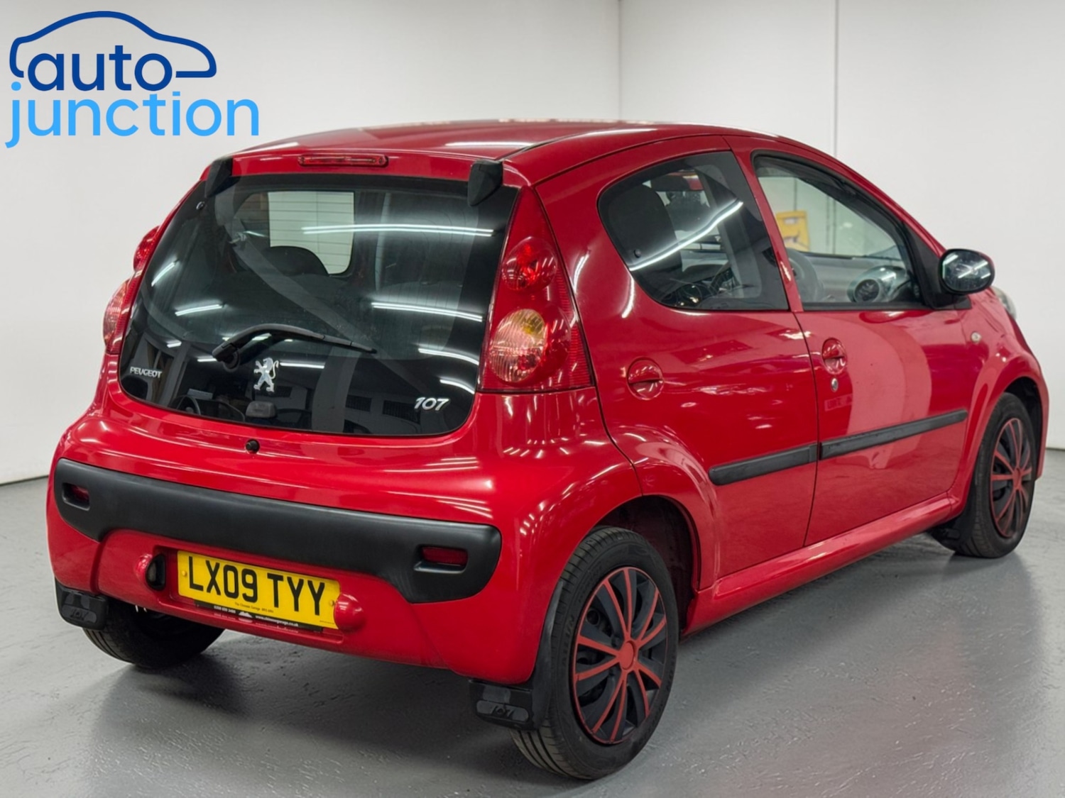 Used Peugeot 107 2009 for sale - 77954501: Photo 6