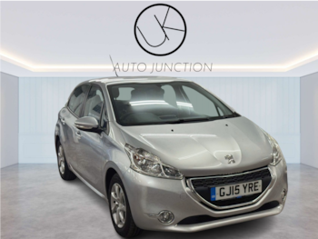 Peugeot - 208