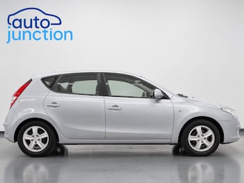 Used Hyundai i30 2009 for sale - 79383390: Photo
