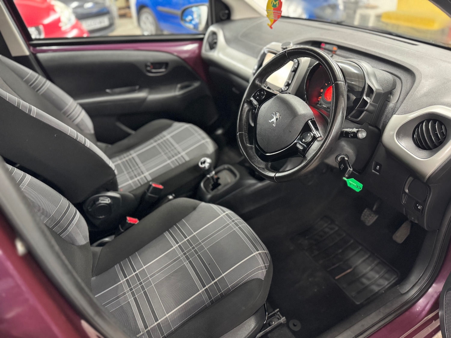 Used Peugeot 108 2017 for sale - 77137761: Photo 10