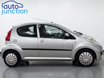 Used Peugeot 107 2009 for sale - 78150037: Photo