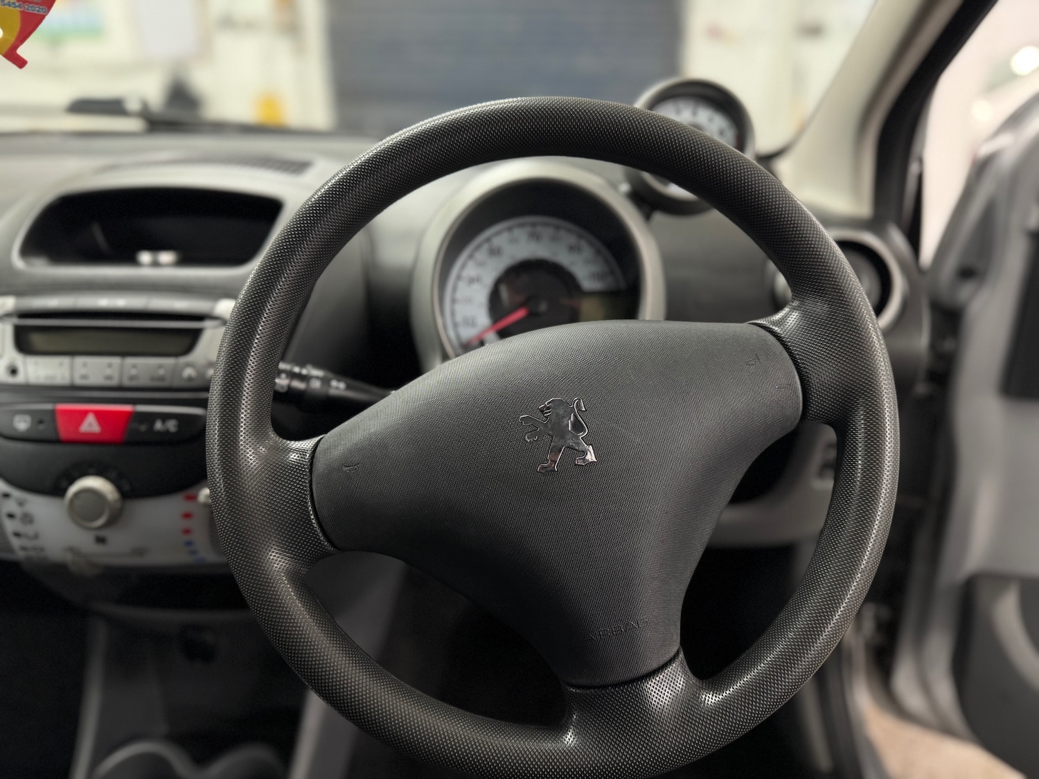 Used Peugeot 107 2009 for sale - 78150037: Photo 8