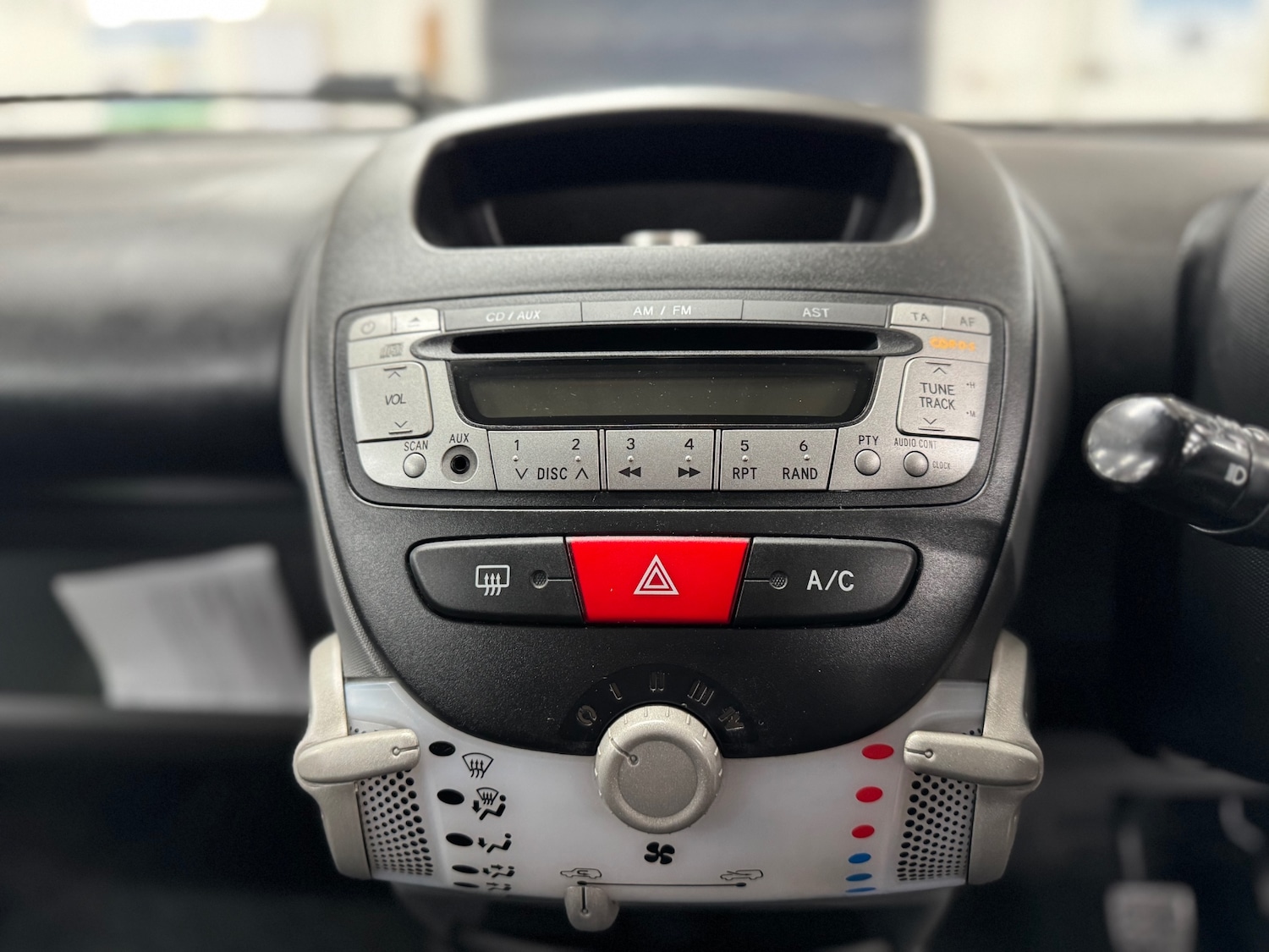 Used Peugeot 107 2009 for sale - 78150037: Photo 9