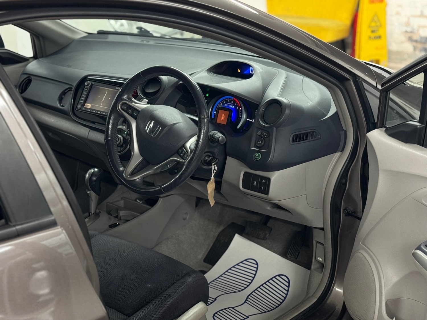 Used Honda Insight 2009 for sale - 77113372: Photo 8