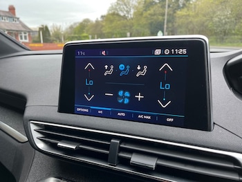 Used Peugeot 3008 2018 for sale - 78422560: Photo