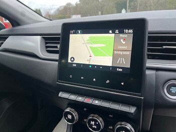 Used Renault Captur 2023 for sale - 78422511: Photo