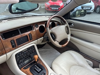 Used Jaguar XKR 2000 for sale - 78422527: Photo