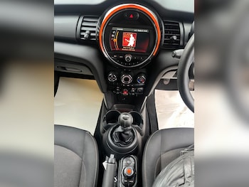 Used MINI Hatch 2019 for sale - 78422460: Photo