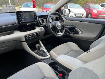 Used Toyota Yaris 2021 for sale - 78422554: Photo