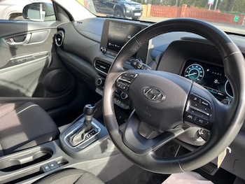 Used Hyundai KONA 2023 for sale - 78422523: Photo
