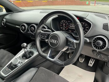 Used Audi TT 2017 for sale - 78422422: Photo
