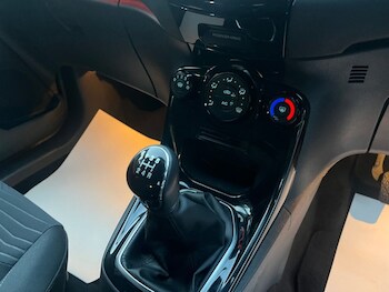 Used Ford Fiesta 2015 for sale - 78493426: Photo