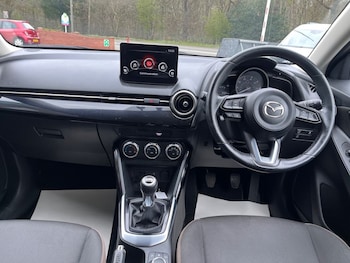 Used Mazda Mazda2 2023 for sale - 78422526: Photo