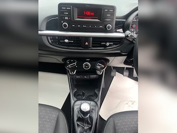 Used Kia Picanto 2023 for sale - 78422488: Photo