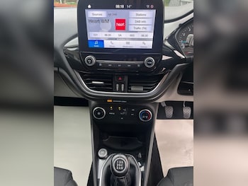 Used Ford Fiesta 2018 for sale - 78422441: Photo