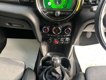 Used MINI Hatch 2018 for sale - 74470073: Photo