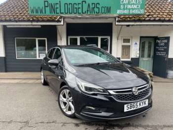 2015 (65) - 1.4i Turbo SRi Hatchback 5dr Petrol Manual Euro 6 (150 ps)