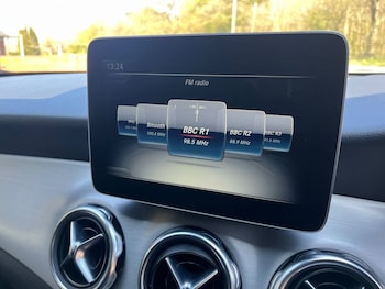 Used Mercedes-Benz GLA 2018 for sale - 78422567: Photo