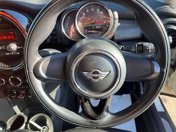 Used MINI Hatch 2017 for sale - 78422434: Photo