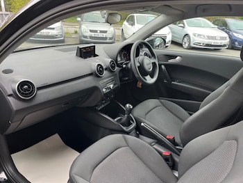 Used Audi A1 2017 for sale - 78422423: Photo