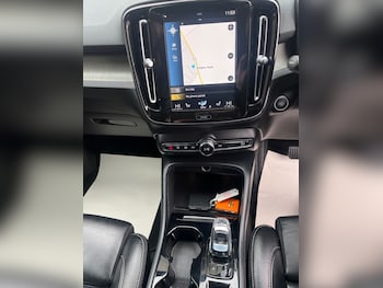 Used Volvo XC40 2021 for sale - 78422476: Photo