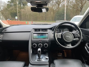 Used Jaguar E-Pace 2018 for sale - 78422530: Photo